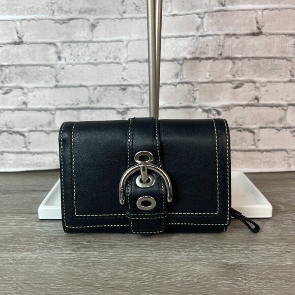 Vintage Coach All Leather Bifold Wallet in Black with Silver Tone Hardware! - Picture 1 of 2